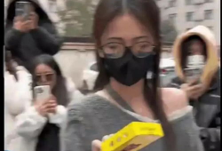 香港娱乐吃瓜爆料事件,吃瓜爆料事件揭秘