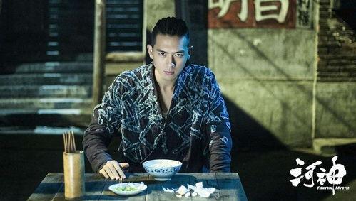 吃瓜系统双男主娱乐圈,娱乐圈双男主的甜蜜对决  第2张